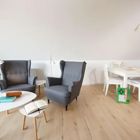 Apartman For Up To 11 People Grömitz
